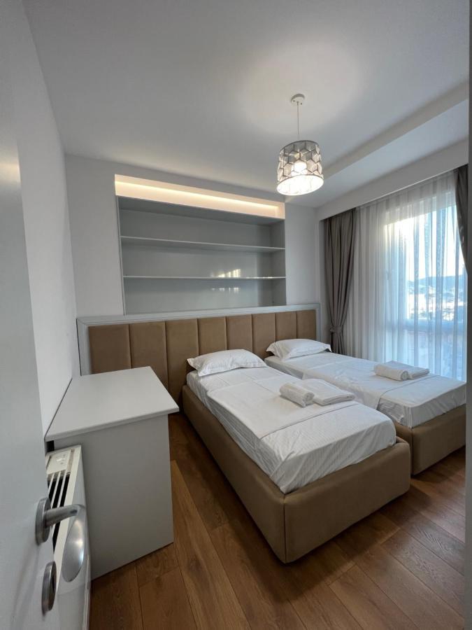 Blanc 7 Daire Tiran Dış mekan fotoğraf
