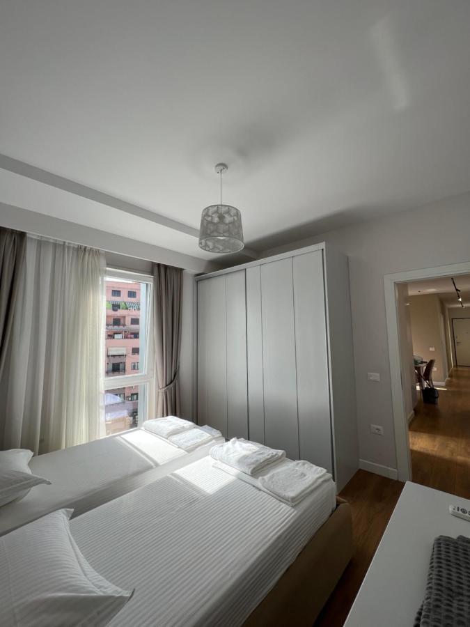 Blanc 7 Daire Tiran Dış mekan fotoğraf